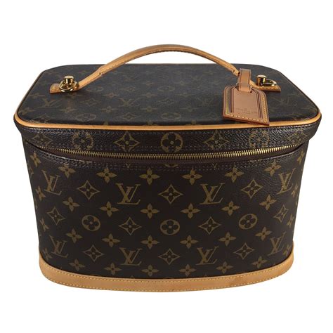 louis vuitton vanity case.